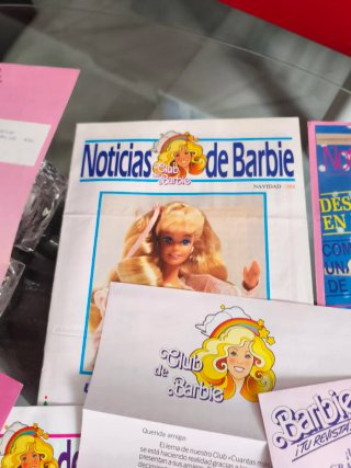 Lote Barbie Años 80: Revistas y Sobres