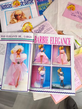 Lote Barbie Años 80: Revistas y Sobres