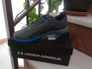 Zapatillas Fútbol Under Armour. Nuevas .