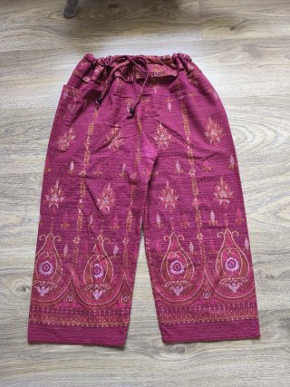 Pantalón corto estampado alegre