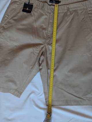 Pantaloni shorts Eredi Pisanò Uomo taglia 56