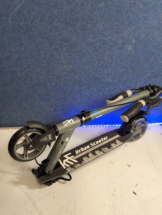 KRF Urban City 145 Silver Scooter aluminio