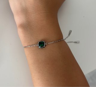 Pulsera Swarovski con piedra verde
