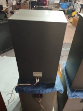 Altavoces Grundig Super Hifi BOX 2500a