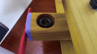 Lámpara infantil avión madera