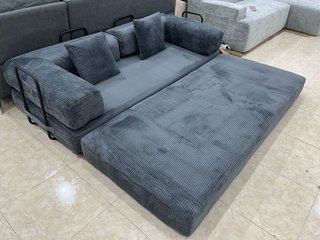 Sofá cama matrimonial gris de pana cómodo