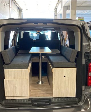 Módulo camper cama + salón furgoneta