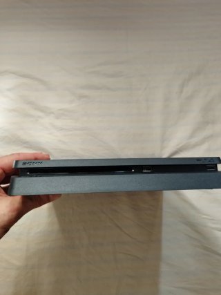 PS4 Slim 500GB Nero