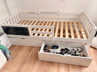 VENDO CAMA INFANTIL CON CAJONES Y COLCHON