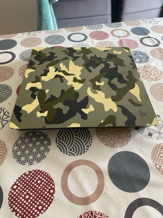 PS4 Slim Camouflage 1TB