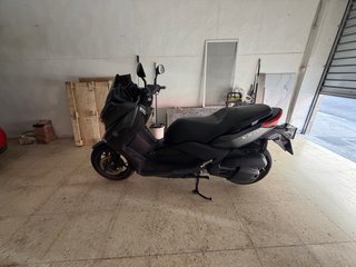 Yamaha XMAX 125 Negra