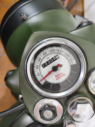 Royal Enfield Classic 500 Battle Green ABS (2017)