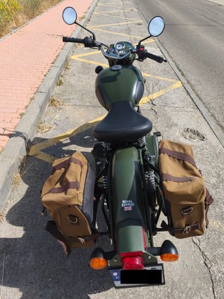 Royal Enfield Classic 500 Battle Green ABS (2017)