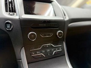 Ford Galaxy 2022
