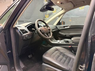 Ford Galaxy 2022