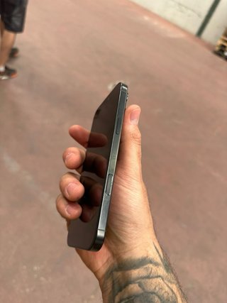 iPhone 16 Pro Max 256GB Gris Espacial