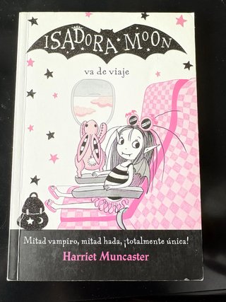 Isadora Moon va de viaje
