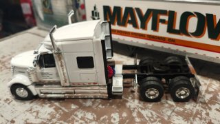 Camión Articulado americano 1/43