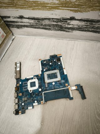 Placa Base HP Portátil i5-4210U - Probada