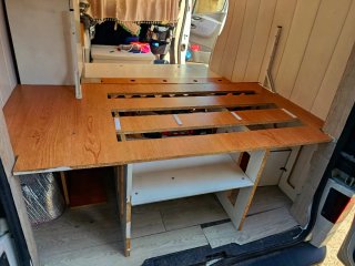 Estructura Sofá Cama Opel Vivaro (2016) Camper