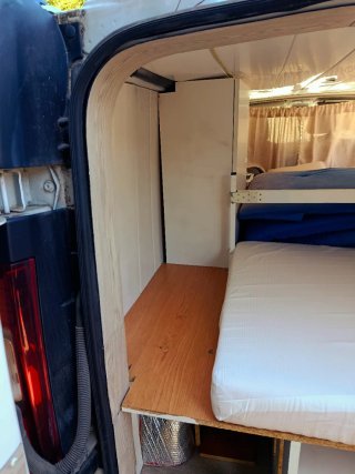 Estructura Sofá Cama Opel Vivaro (2016) Camper