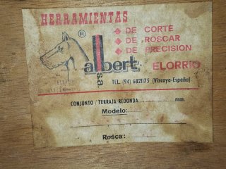 Juego de terrajas y machos Albert
