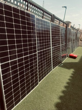 10 Placas Solares + Inversor Sunny Boy