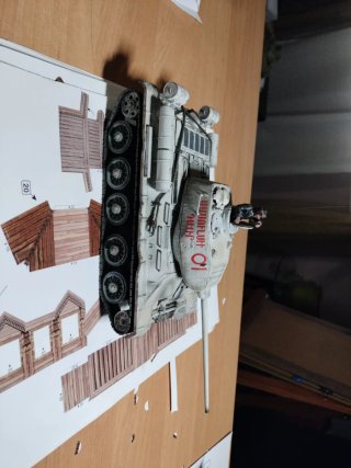 Forces of valor Tanque T-34