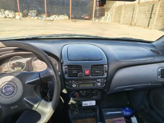 Nissan Almera 2003
