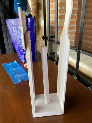 Gato decorativo madera blanco y morado