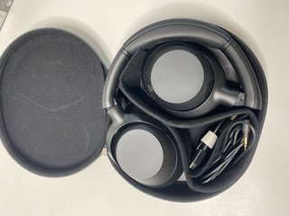 : Auriculares Sony ULT WEAR Bluetooth