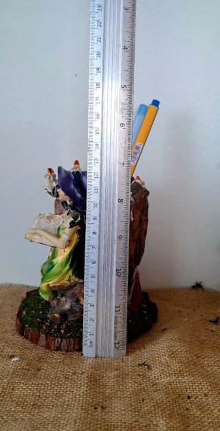 Bruja  portalápices figura Artesanal
