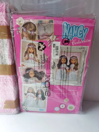 3 Nancy Comunión Famosa