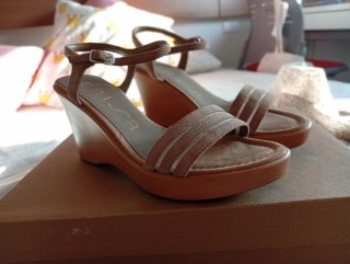 Sandalias Unisa Cuña Beige/Marrón
