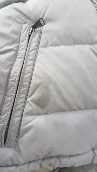 Chaqueta Moncler Gris