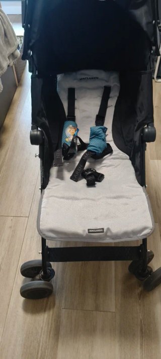 Carrito Paseo Maclaren Gris