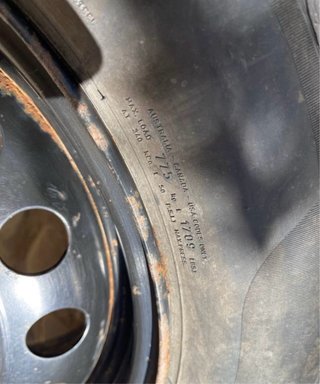 Llanta Pirelli 215/60R16 99H