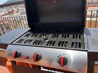 Barbacoa de gas con bombona