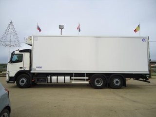 Volvo FM-460-CAMIONES FRIGORIFICOS