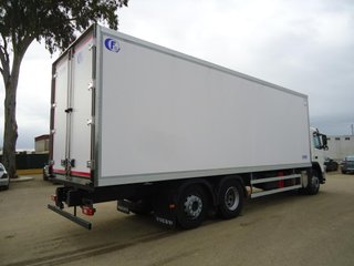 Volvo FM-460-CAMIONES FRIGORIFICOS