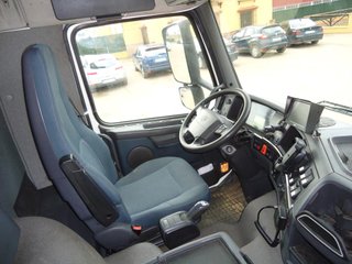 Volvo FM-460-CAMIONES FRIGORIFICOS