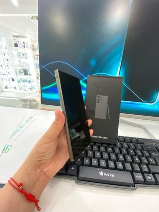 Samsung Galaxy S24 Ultra 512GB Gris Seminuevo