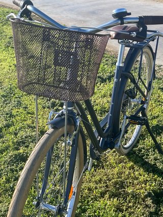 Bicicleta Decathlon in blu navy