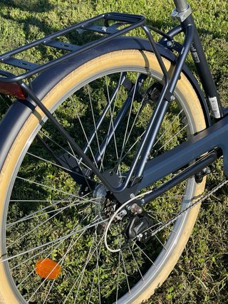 Bicicleta Decathlon in blu navy