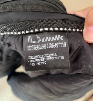 Manta cubrepiernas falda moto negra