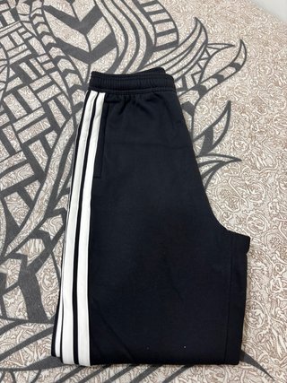 Pantalón Adidas Negro