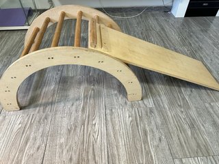 Arco y Rampa Montessori Madera