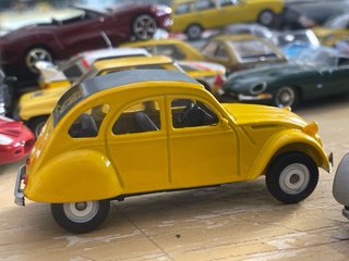 2 Citroen 2cv scala 1:43 no box