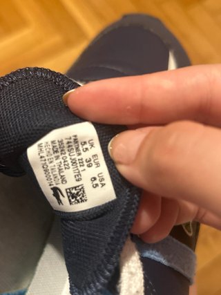 Zapatillas Lacoste Azul Marino y Celeste