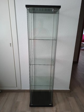 Vitrina IKEA DETOLF Cristal Negra